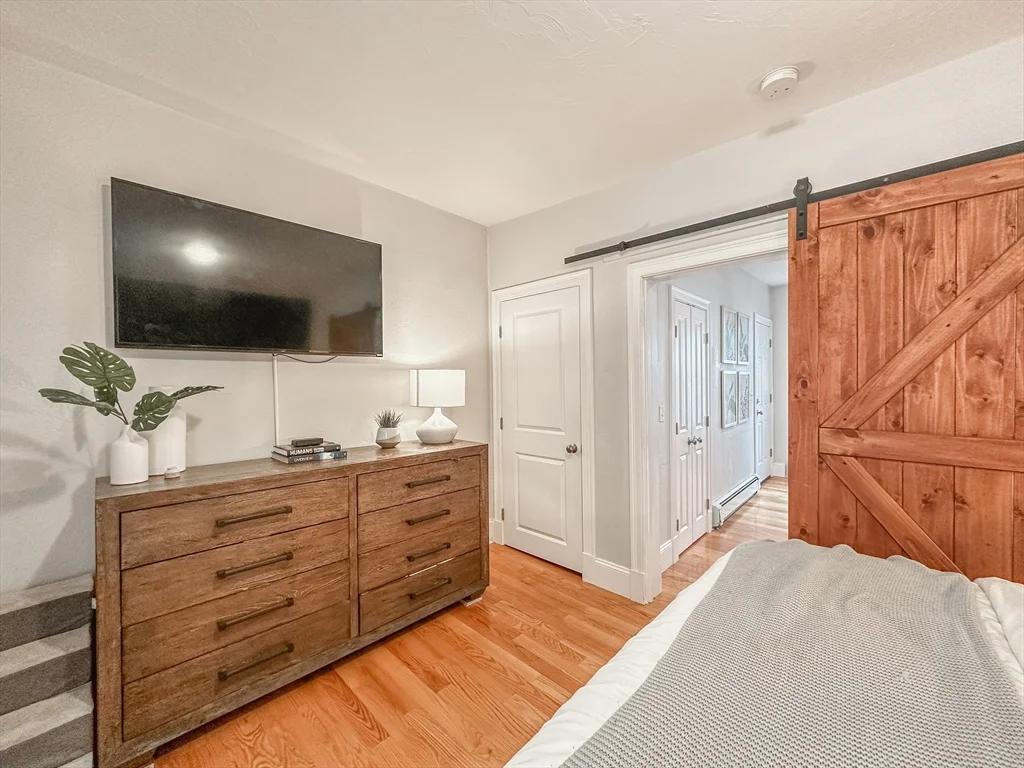 2 bed, 1 bath apartment for rent at 23 Elm St Unit 1, Dorchester — photo 16 of 20