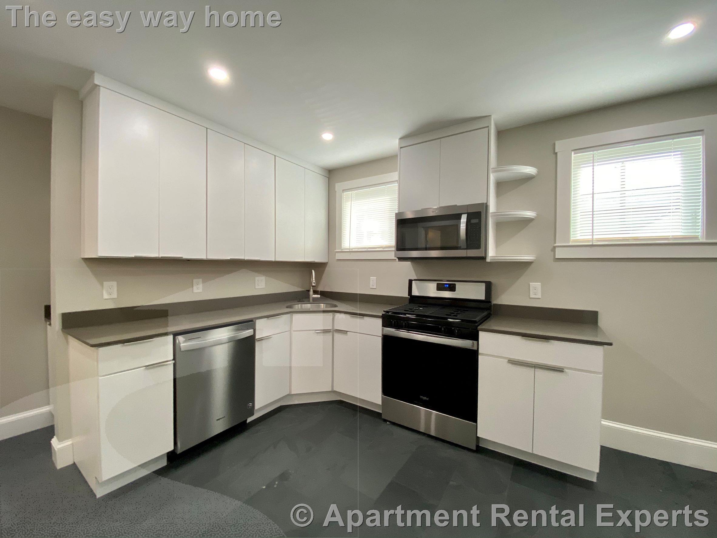 3 bed, 1 bath apartment for rent at 23 Elmer St Unit 1, Harvard Square — photo 1 of 17