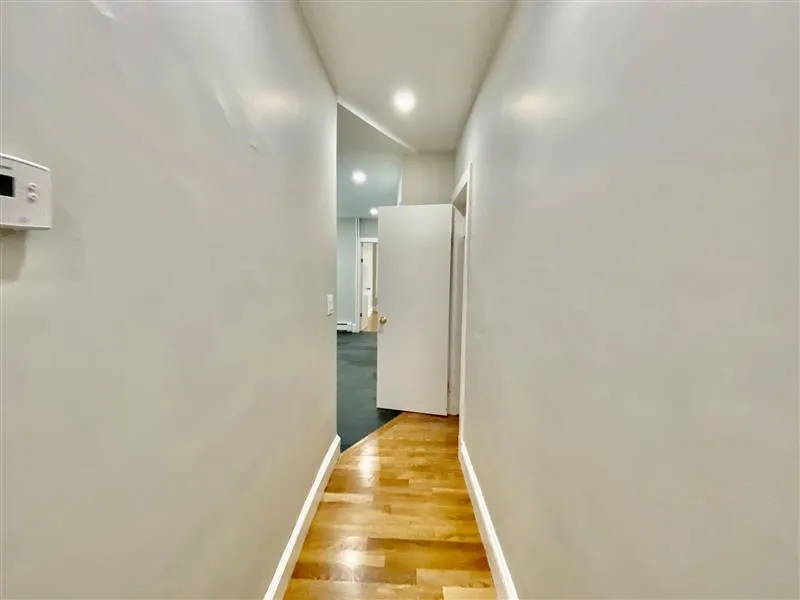 3 bed, 1 bath apartment for rent at 23 Elmer St Unit 2, Riverside — photo 10 of 17