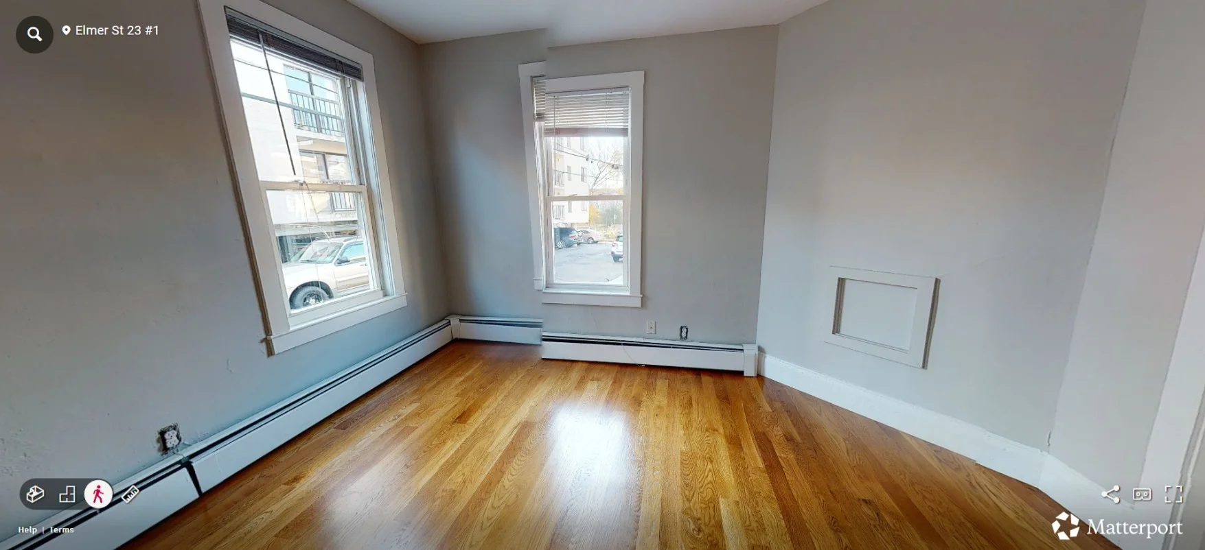 3 bed, 1 bath apartment for rent at 23 Elmer St Unit 23#1, Riverside — photo 2 of 12