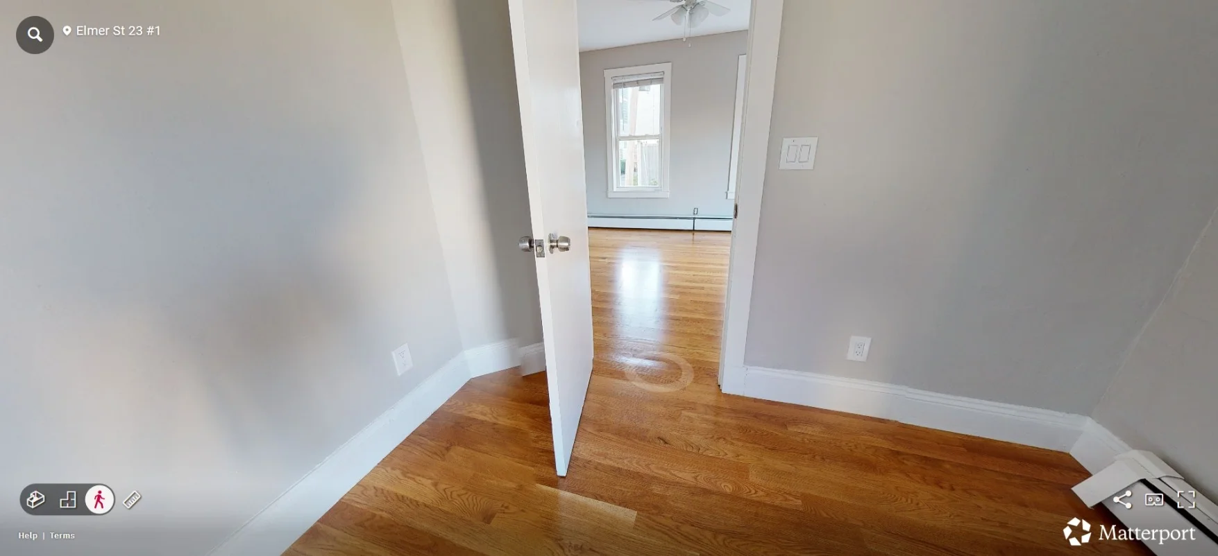3 bed, 1 bath apartment for rent at 23 Elmer St Unit 23#1, Riverside — photo 4 of 12