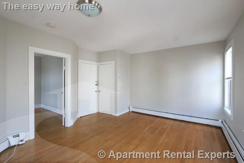 2 bed, 1 bath apartment for rent at 23 Elmer St Unit 3, Riverside — photo 12 of 16