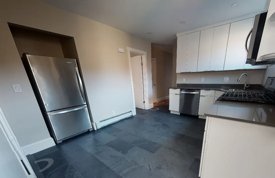 3 bed, 1 bath apartment for rent at 23 Elmer St Unit 7, Riverside — photo 7 of 7