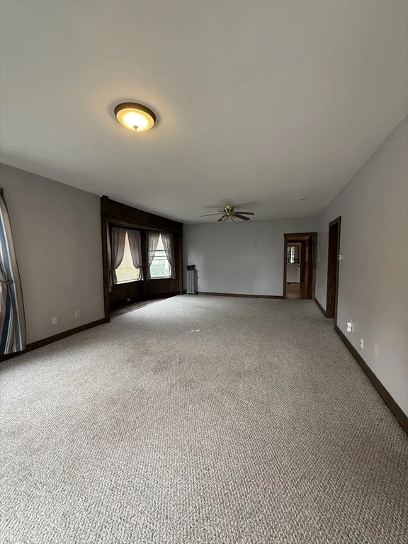3 bed, 1 bath apartment for rent at 23 Emerald Ave Unit 1, Webster — photo 2 of 21
