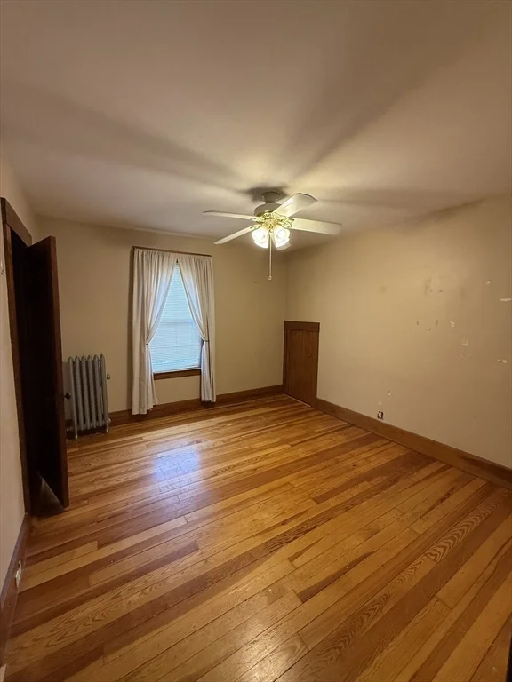 3 bed, 1 bath apartment for rent at 23 Emerald Ave Unit 1, Webster — photo 9 of 21