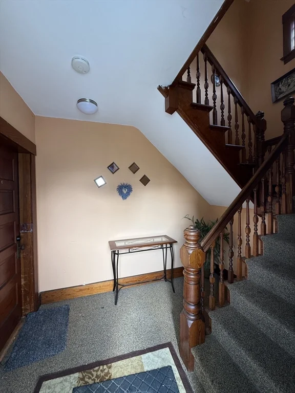 3 bed, 1 bath apartment for rent at 23 Emerald Ave Unit 1, Webster — photo 15 of 21