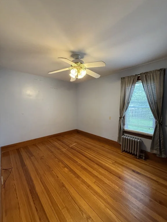 3 bed, 1 bath apartment for rent at 23 Emerald Ave Unit 1, Webster — photo 11 of 21