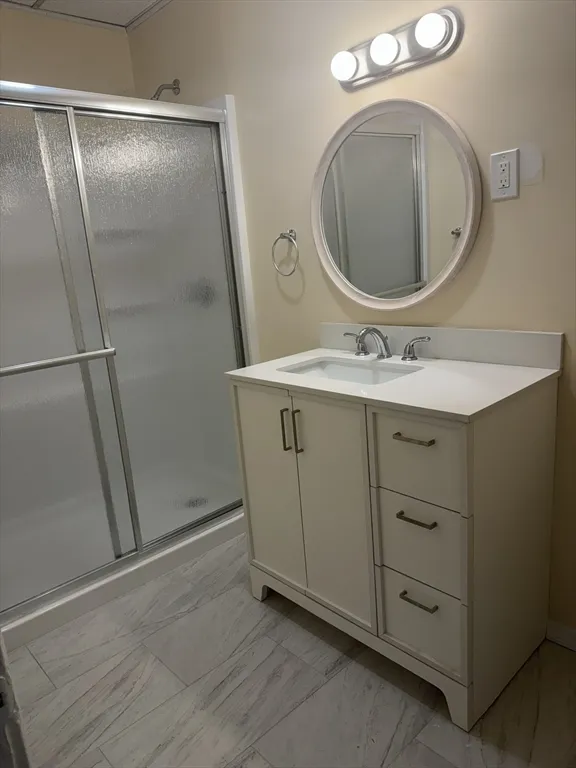 3 bed, 1 bath apartment for rent at 23 Endicott St Unit 2, Worcester — photo 13 of 13