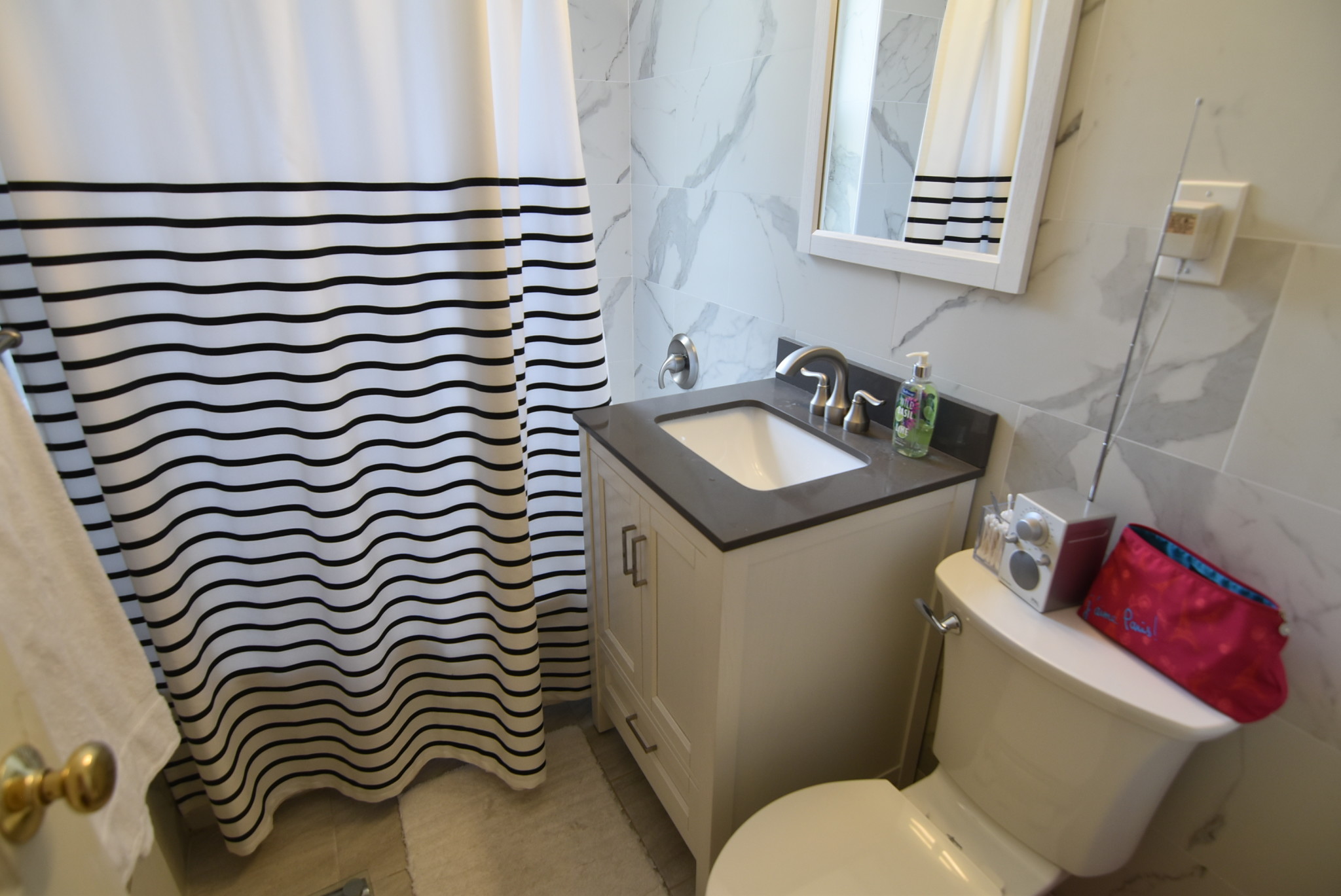 2 bed, 1 bath apartment for rent at 23 Englewood Ave Unit 4, Washington Square — photo 12 of 13
