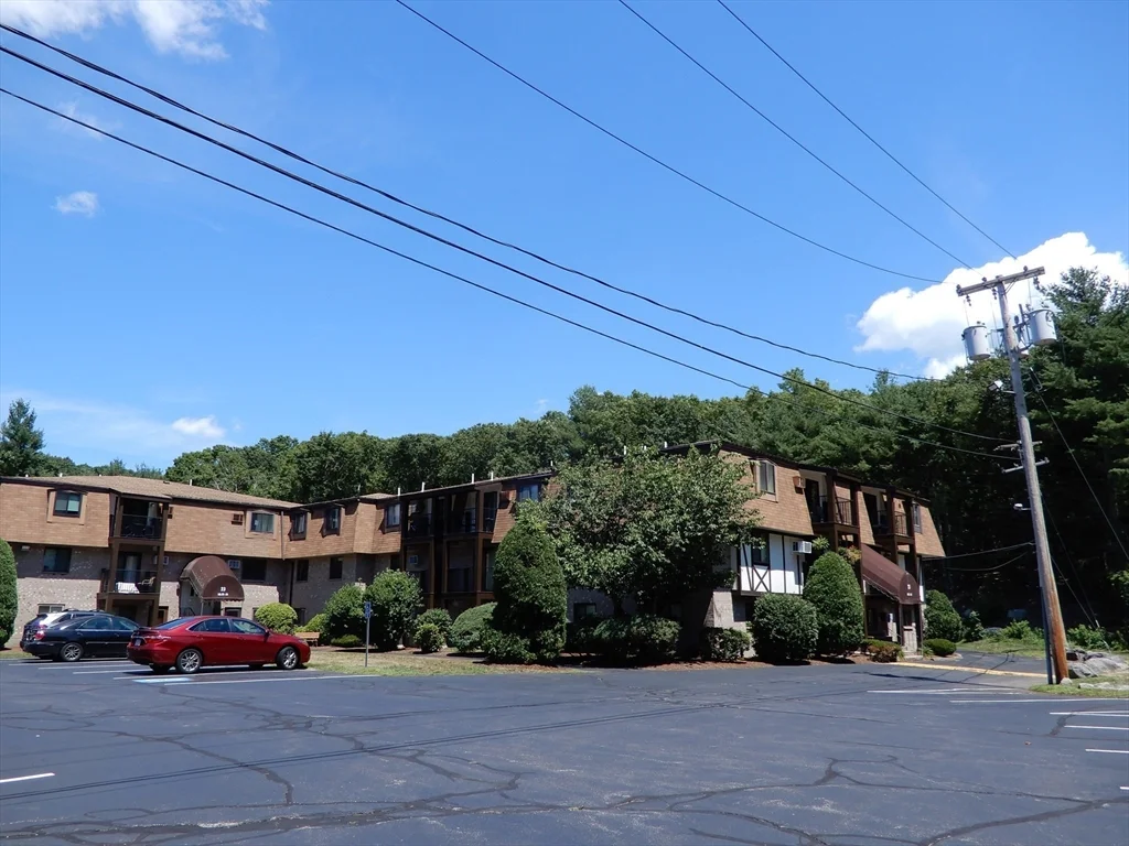 2 bed, 1 bath apartment for rent at 23 Erick Rd Unit 2, Mansfield — photo 2 of 22