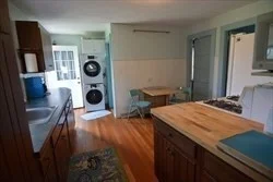 2 bed, 1 bath apartment for rent at 23 Everson Rd Unit 23, Marshfield — photo 5 of 6