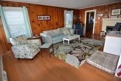 2 bed, 1 bath apartment for rent at 23 Everson Rd Unit 23, Marshfield — photo 3 of 6