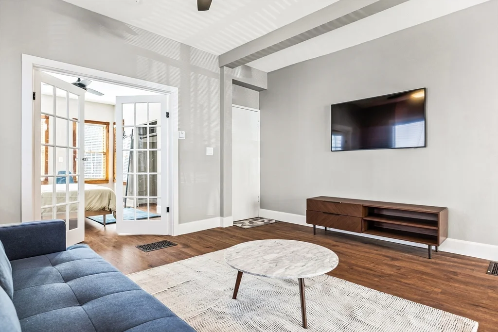 1 bed, 1 bath apartment for rent at 23 Fairmont Ave Unit 1, Cambridgeport — photo 7 of 14