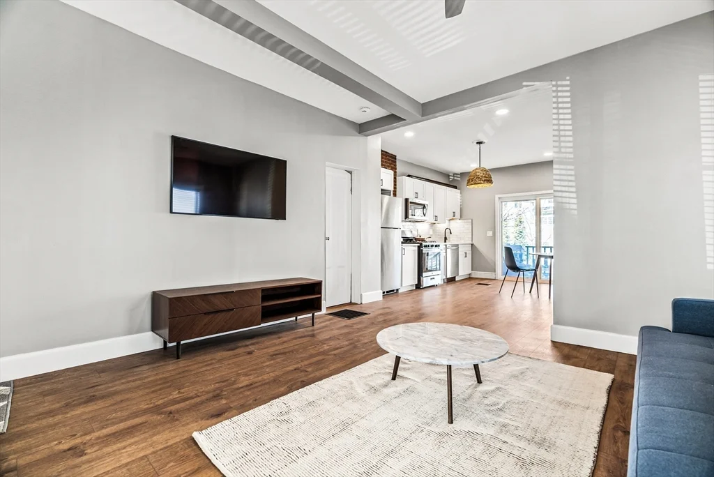 1 bed, 1 bath apartment for rent at 23 Fairmont Ave Unit 1, Cambridgeport — photo 3 of 14