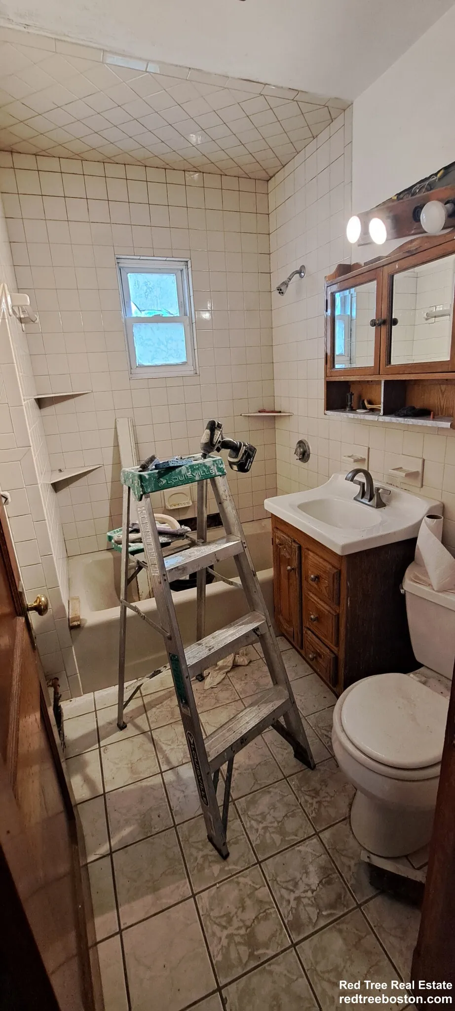 2 bed, 1 bath apartment for rent at 23 Firth Rd Unit 3, Roslindale — photo 9 of 12