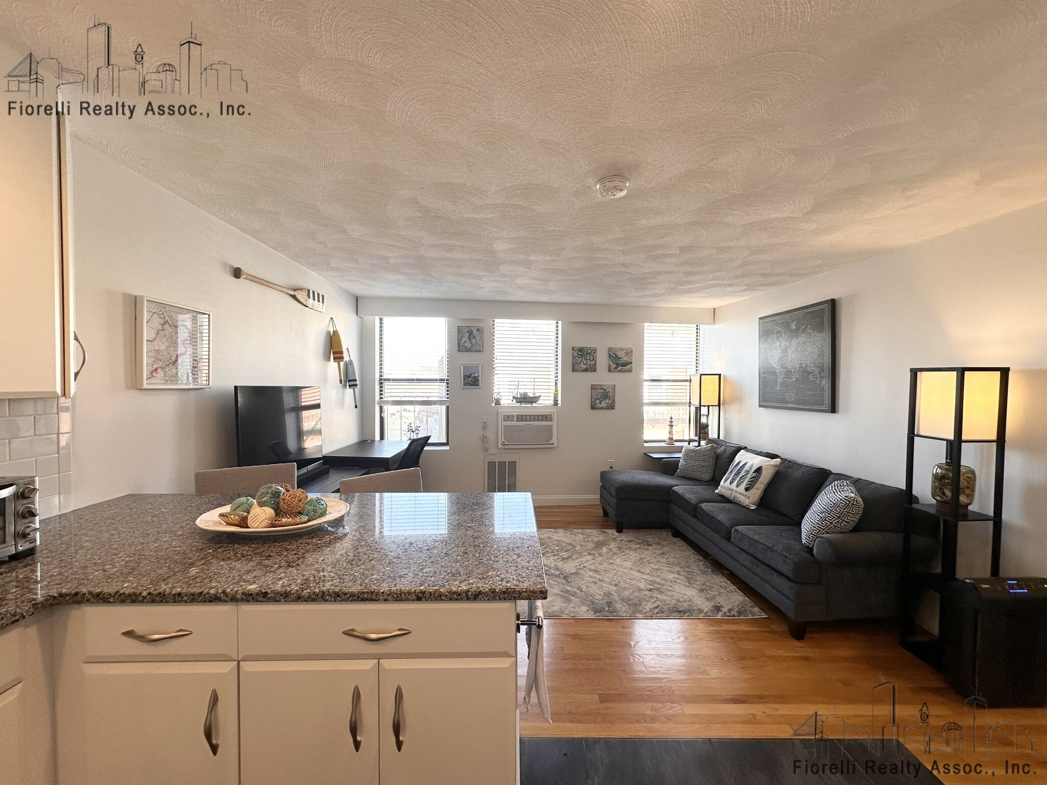 1 bed, 1 bath apartment for rent at 23 Fleet St Unit 11, North End — photo 4 of 12