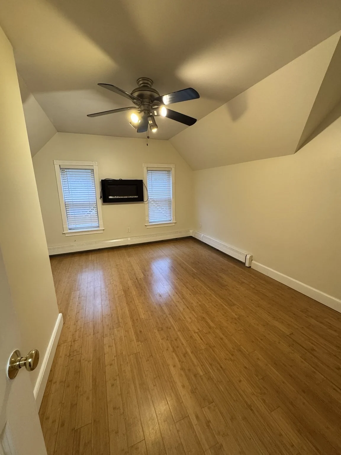 1 bed, 1 bath apartment for rent at 23 Fletcher St Unit 3, Roslindale — photo 11 of 18