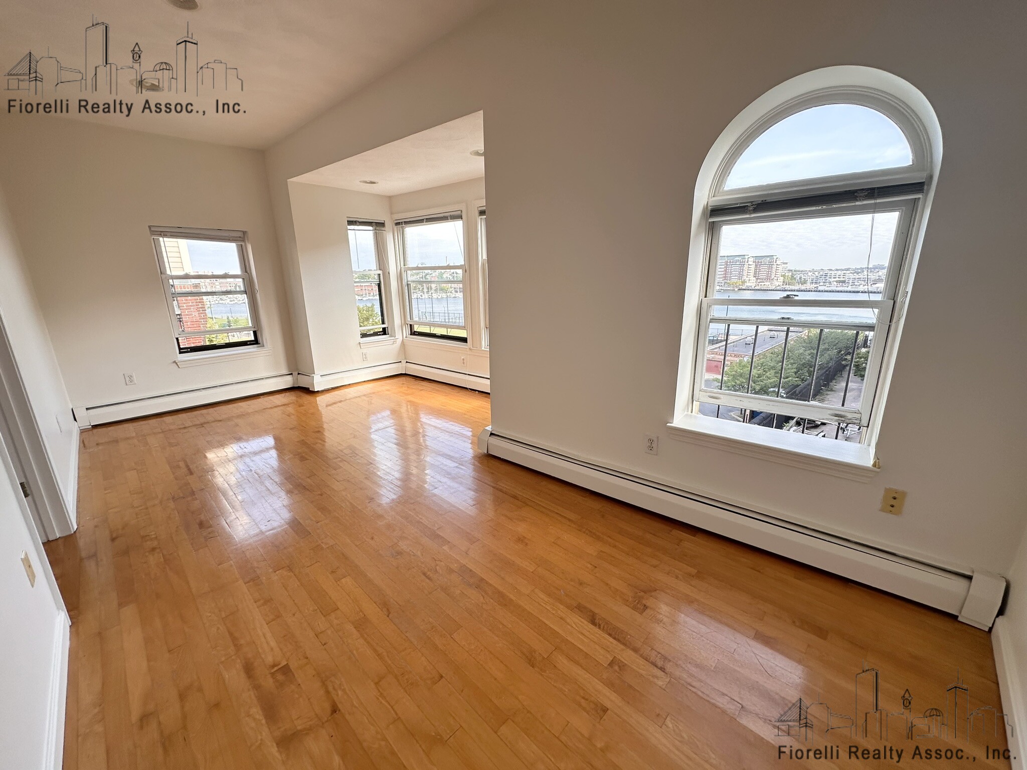 2 bed, 1.5 bath apartment for rent at 23 Foster St Unit 3, North End — photo 2 of 15