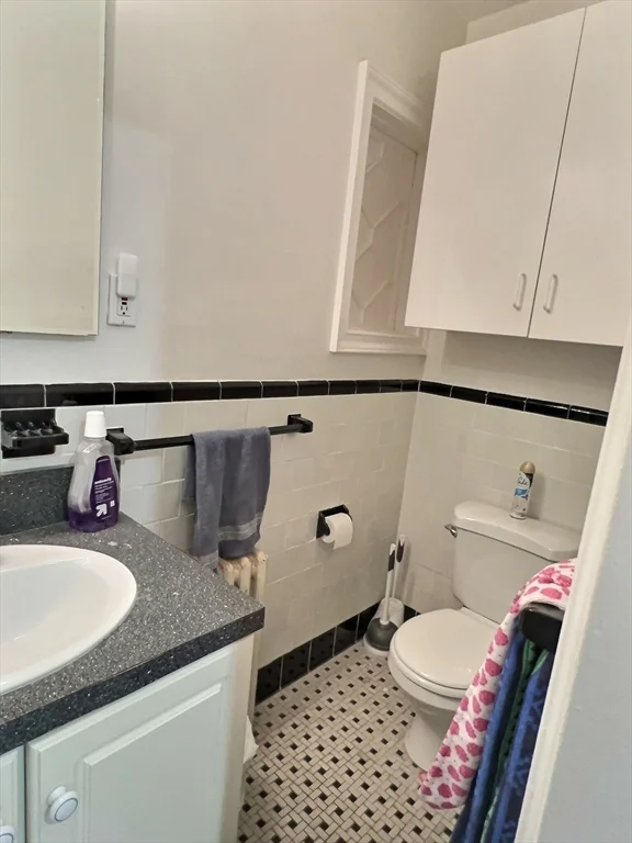 1 bed, 1 bath apartment for rent at 23 Garrison Unit 3R, Brookline — photo 6 of 6