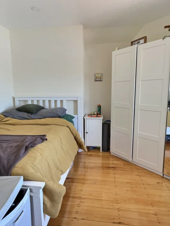 1 bed, 1 bath apartment for rent at 23 Garrison Unit 3R, Brookline — photo 4 of 6