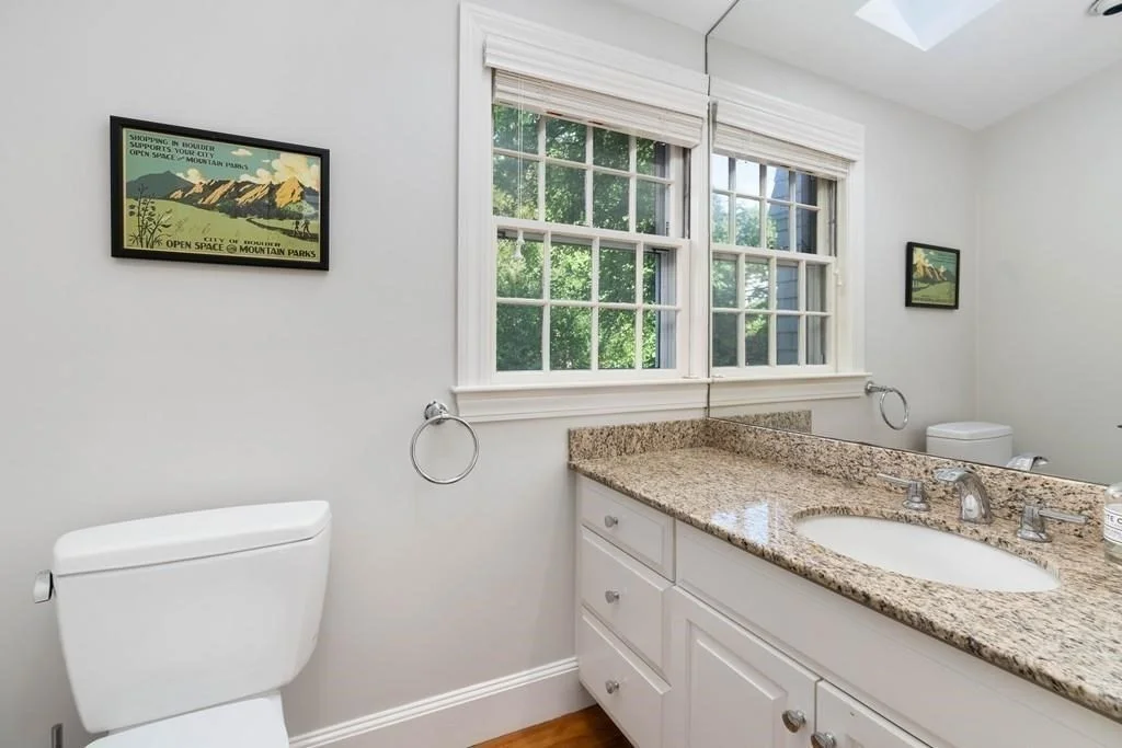 4 bed, 2 bath apartment for rent at 23 Glen Rd, Wellesley — photo 11 of 26