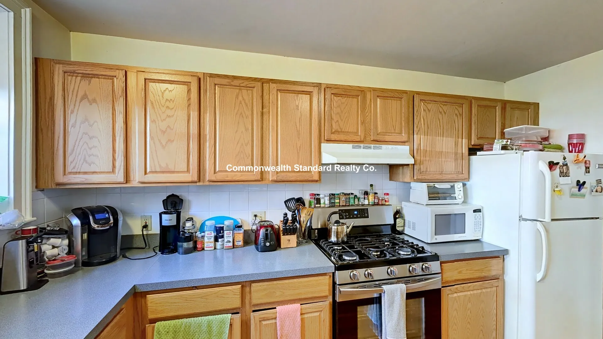 4 bed, 2 bath apartment for rent at 23 Glenville Ave Unit 23, Allston — photo 11 of 30
