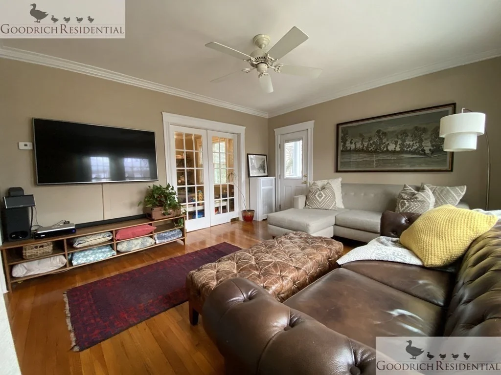 2 bed, 1 bath apartment for rent at 23 Goldsmith St Unit 1, Jamaica Plain — photo 2 of 17