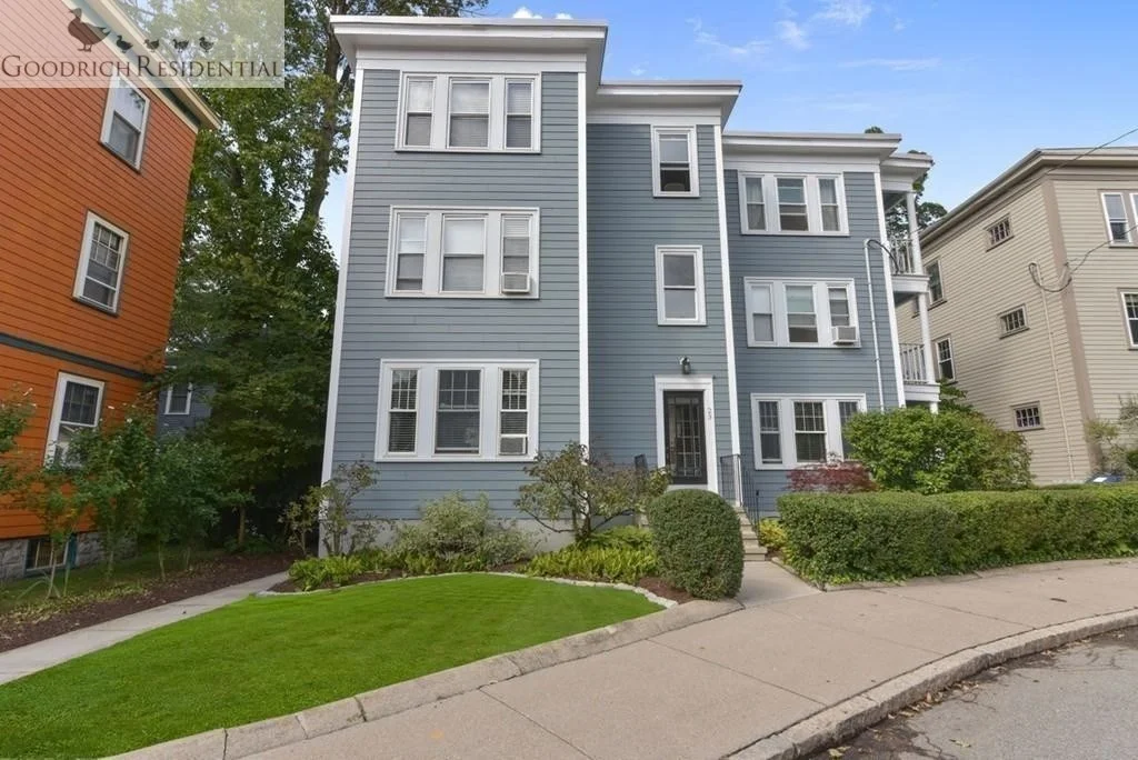 2 bed, 1 bath apartment for rent at 23 Goldsmith St Unit 1, Jamaica Plain