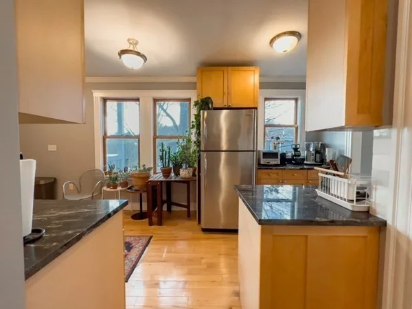 2 bed, 1 bath apartment for rent at 23 Goldsmith St Unit 3, Jamaica Plain — photo 6 of 30