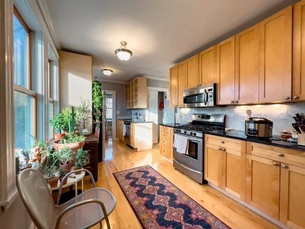 2 bed, 1 bath apartment for rent at 23 Goldsmith St Unit 3, Jamaica Plain