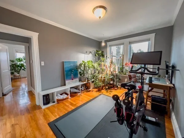 2 bed, 1 bath apartment for rent at 23 Goldsmith St Unit 3, Jamaica Plain — photo 28 of 30