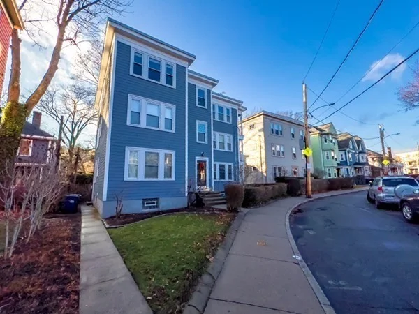 2 bed, 1 bath apartment for rent at 23 Goldsmith St Unit 3, Jamaica Plain — photo 30 of 30