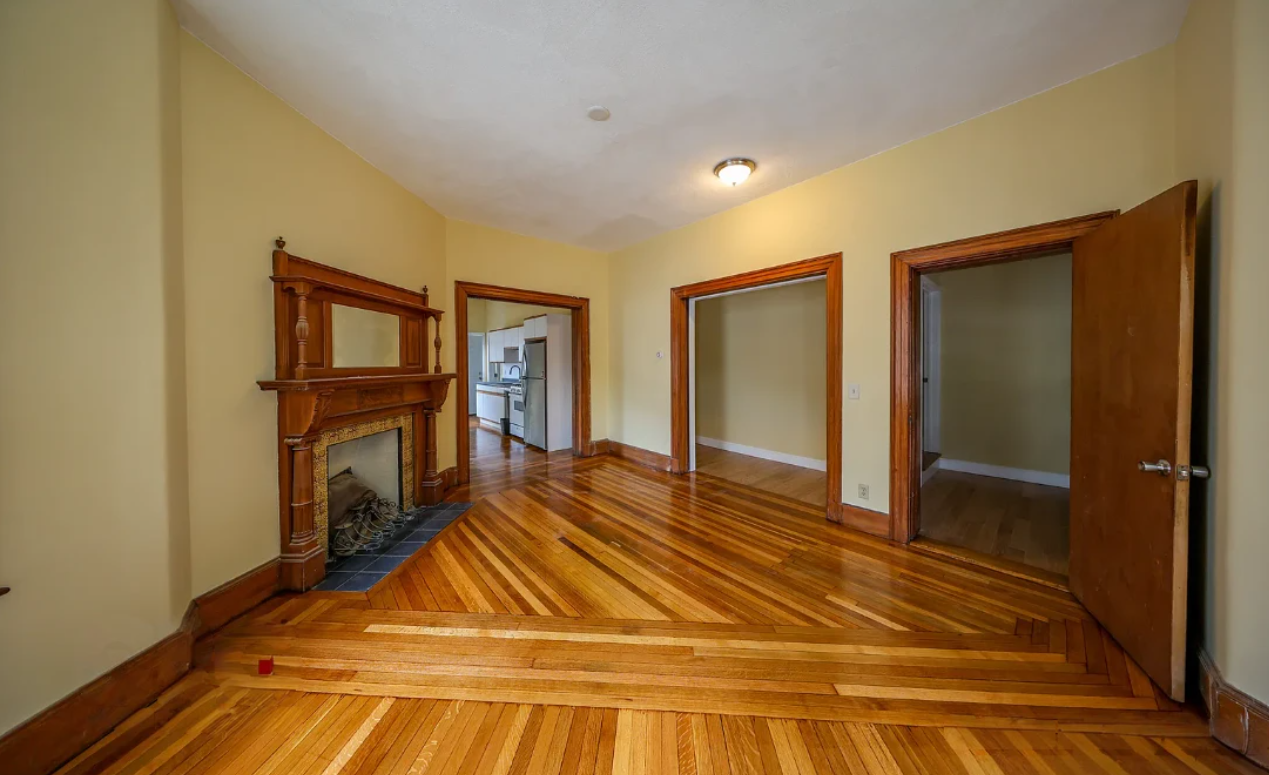 3 bed, 2 bath apartment for rent at 23 Grand View Ave Unit 1-22, Prospect Hill — photo 4 of 20