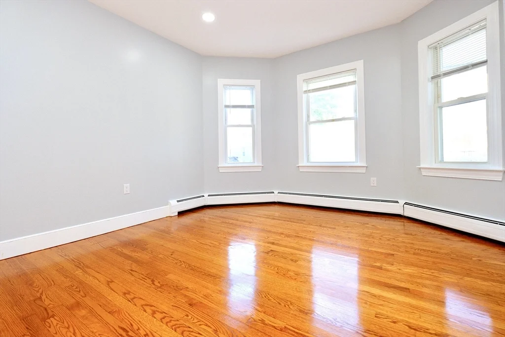 3 bed, 1 bath apartment for rent at 23 Granfield Ave Unit 1, Roslindale — photo 4 of 15