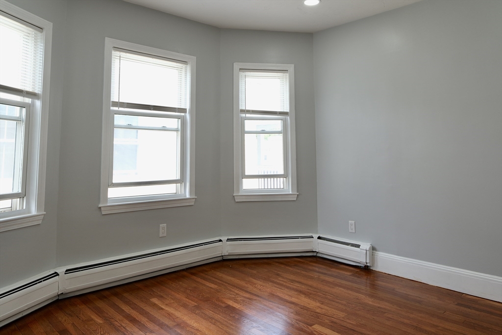 3 bed, 1 bath apartment for rent at 23 Granfield Ave Unit 3, Roslindale — photo 13 of 20