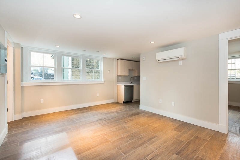 2 bed, 1 bath apartment for rent at 23 Grant St Unit 1, Cambridge — photo 7 of 17