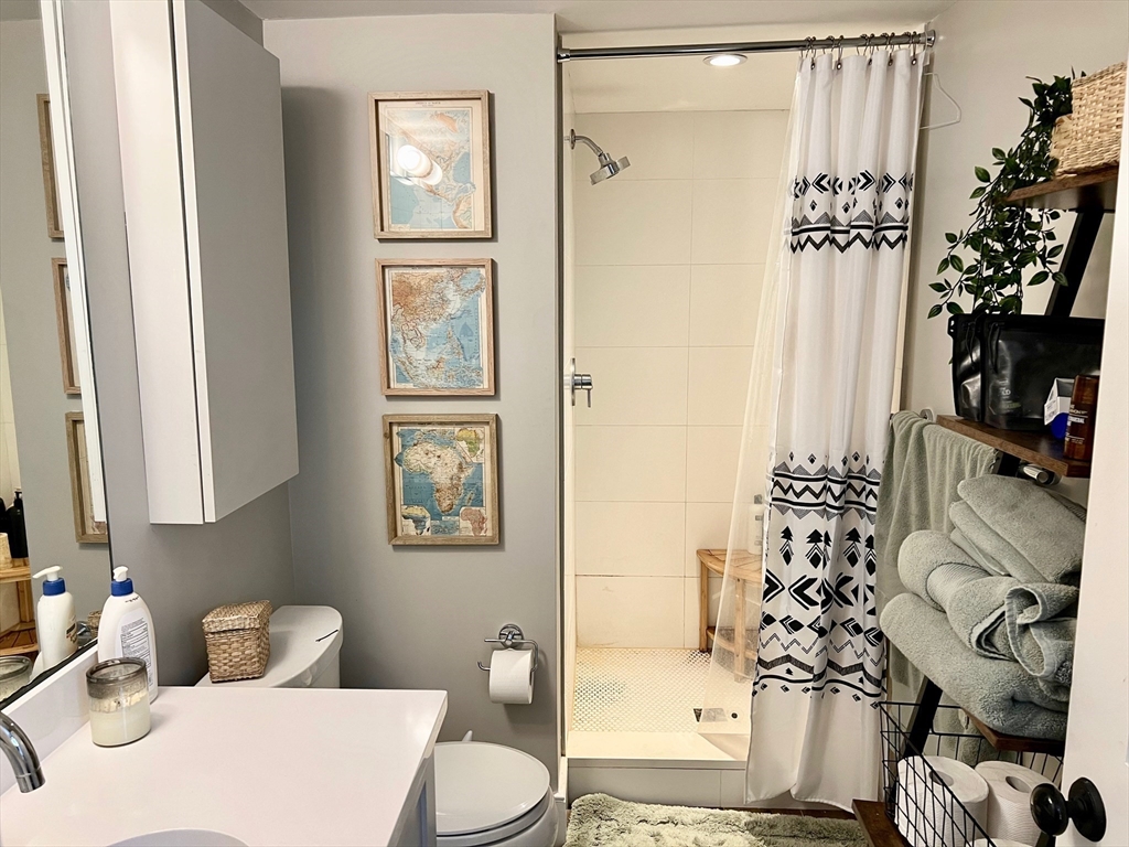 2 bed, 1 bath apartment for rent at 23 Grant St Unit 1, Cambridge — photo 15 of 17