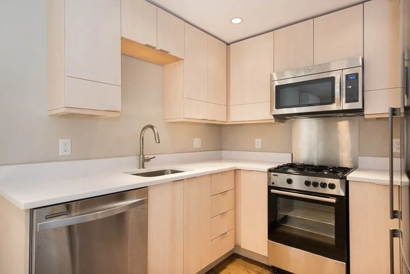 1 bed, 1 bath apartment for rent at 23 Grant Unit 2, Riverside — photo 2 of 11