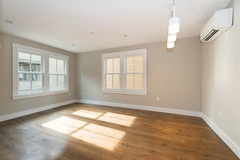 1 bed, 1 bath apartment for rent at 23 Grant Unit 2, Riverside — photo 4 of 11