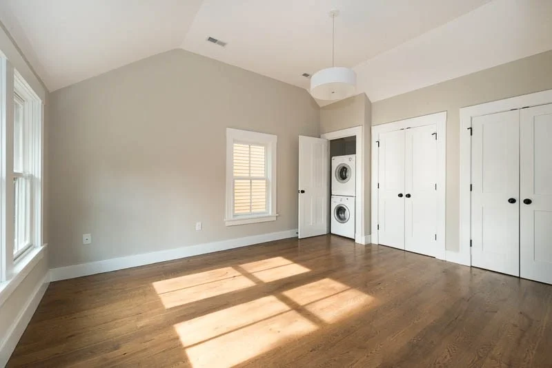 1 bed, 1 bath apartment for rent at 23 Grant Unit 2, Riverside — photo 7 of 11