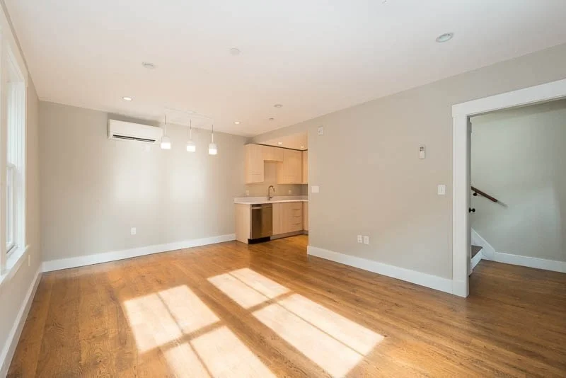 1 bed, 1 bath apartment for rent at 23 Grant Unit 2, Riverside — photo 5 of 11