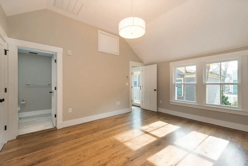 1 bed, 1 bath apartment for rent at 23 Grant Unit 2, Riverside — photo 8 of 11