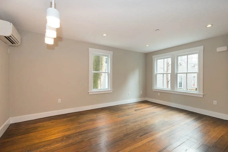 1 bed, 1 bath apartment for rent at 23 Grant Unit 3, Riverside — photo 3 of 14