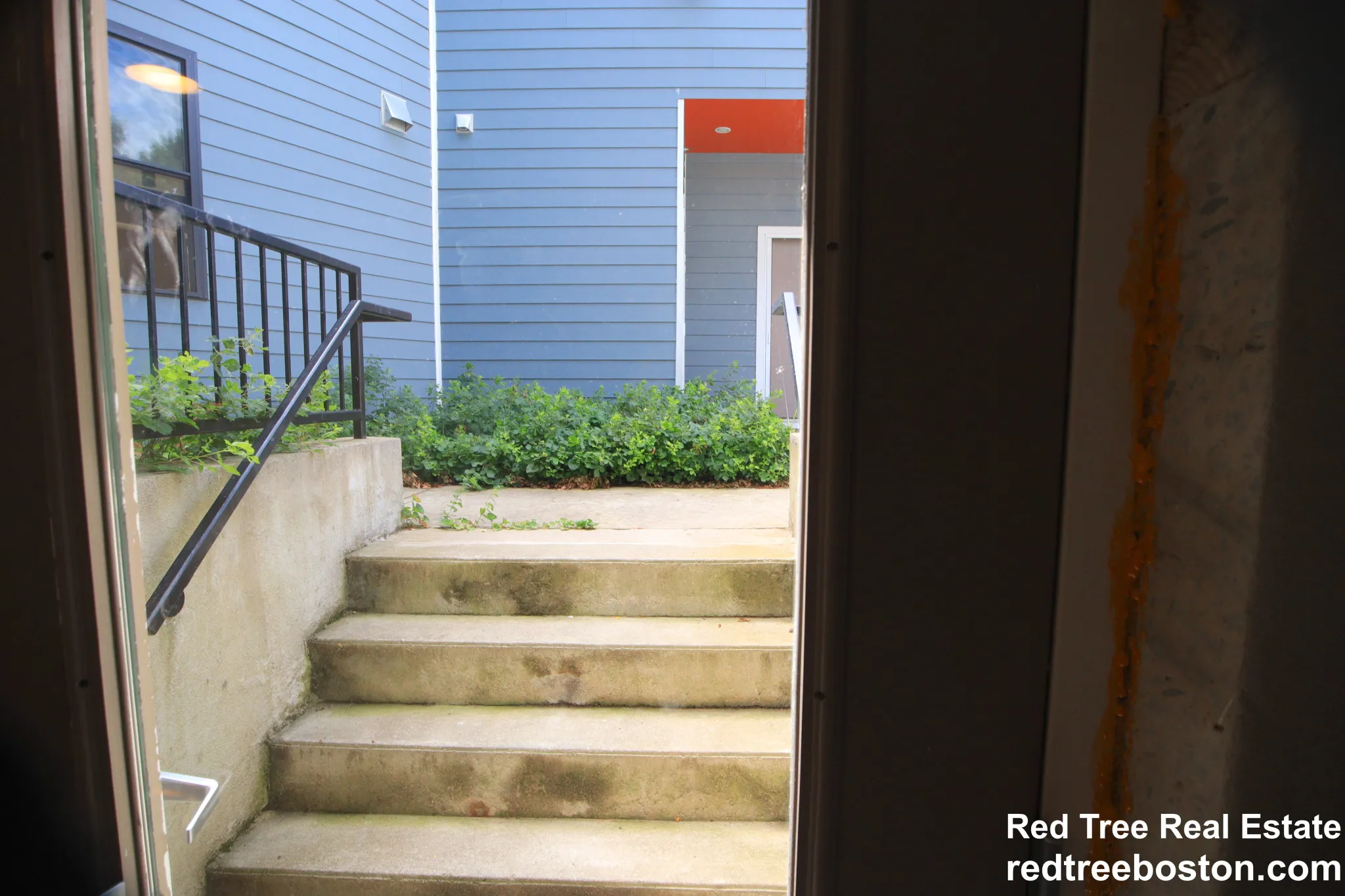 5 bed, 2 bath apartment for rent at 23 Greylock Rd Unit 1, Allston — photo 19 of 20