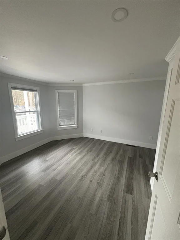 3 bed, 1 bath apartment for rent at 23 Griggs St Unit 1, Dracut — photo 7 of 18
