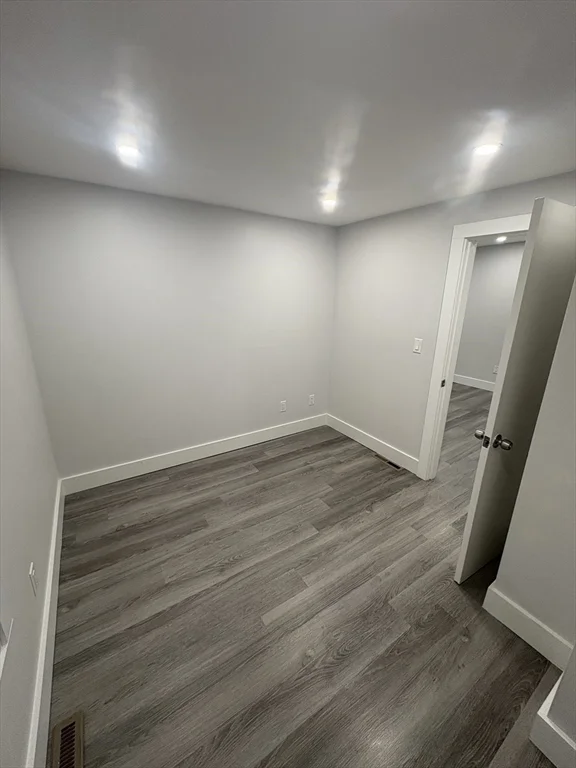 3 bed, 1 bath apartment for rent at 23 Griggs St Unit 1, Dracut — photo 8 of 18