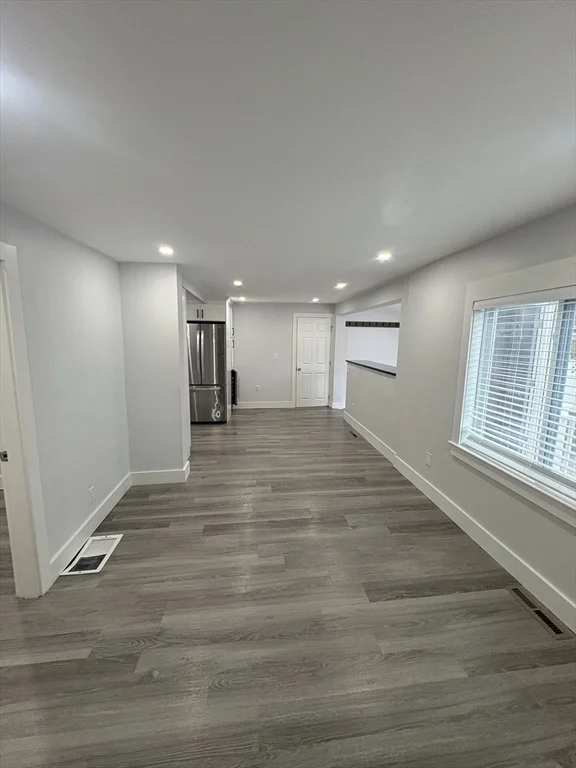 3 bed, 1 bath apartment for rent at 23 Griggs St Unit 1, Dracut — photo 11 of 18