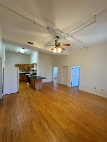 2 bed, 2 bath apartment for rent at 23 Grove Unit 2L, Spencer — photo 7 of 16