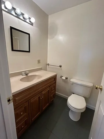 2 bed, 2 bath apartment for rent at 23 Grove Unit 2L, Spencer — photo 4 of 16