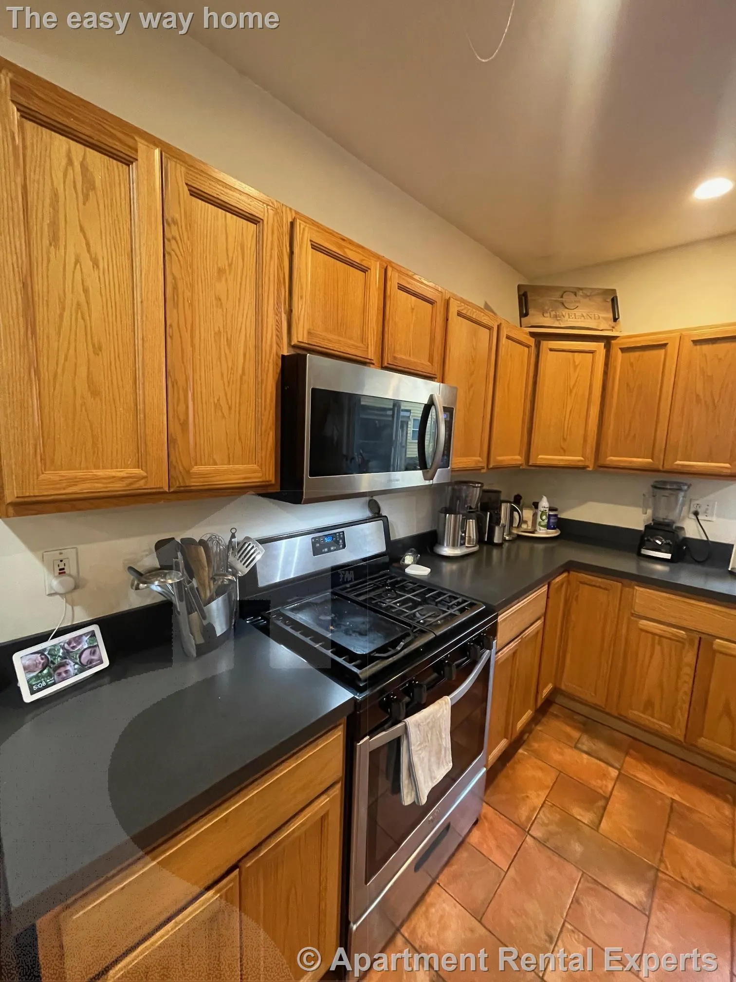 2 bed, 1 bath apartment for rent at 23 Hall St Unit 1, Porter Square — photo 11 of 21